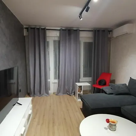 Lyulin Skyview Apartment
